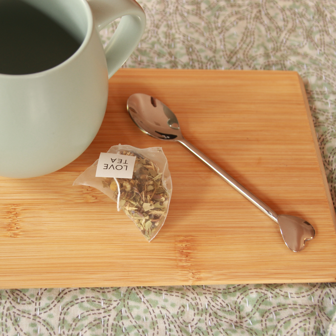 Table and Kitchen fair trade ethical sustainable fashion Heart Teaspoon Set conscious purchase Fair Go Trading